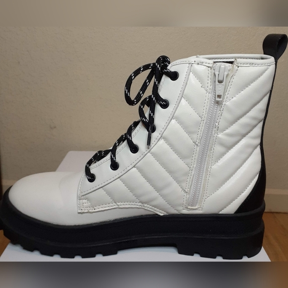 wonder nation Boots Girls Size 4 fits Women 6.5 - Picture 3 of 7